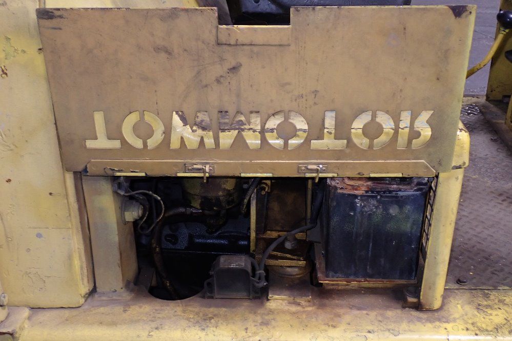 Towmotor 7000 Lbs Propane Forklift - 760plp7024