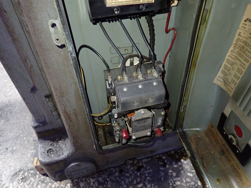 Kearney-trecker 12" X 50" Vertical Mill - 5hp-2ch