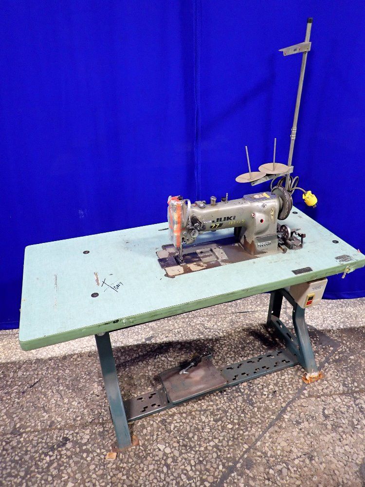 Juki Sewing Machine - Lv-563