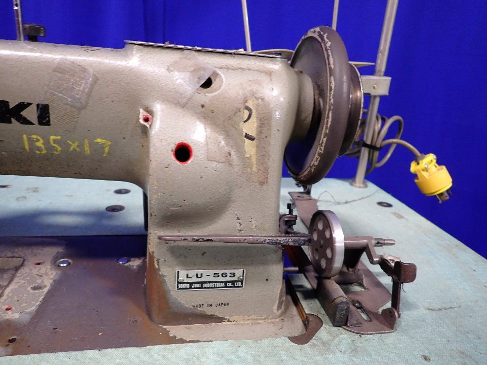 Juki Sewing Machine - Lv-563