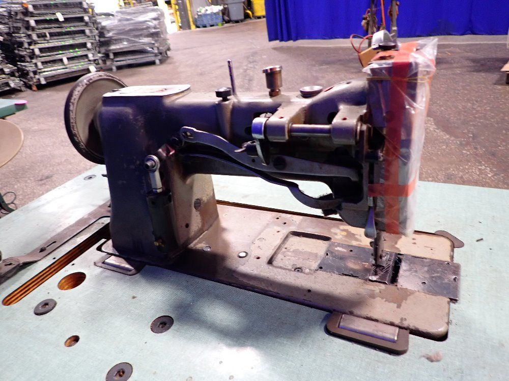 Juki Sewing Machine - Lv-563