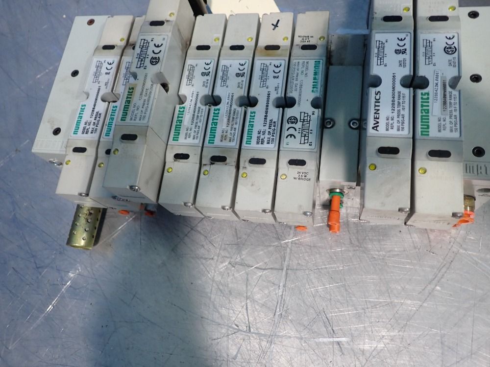 Numatics Valve Manifold