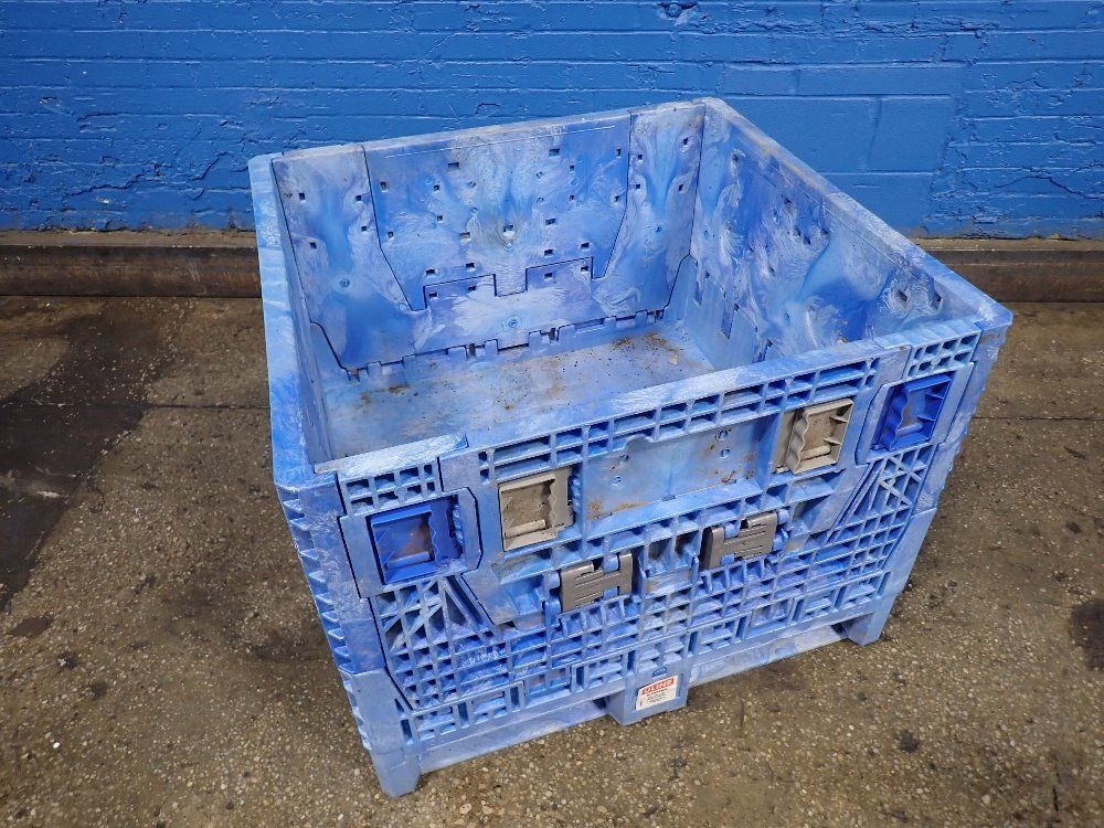 Uline Collapsible Plastic Basket