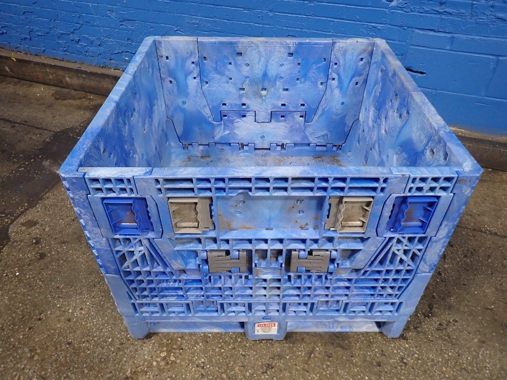 Uline Collapsible Plastic Basket