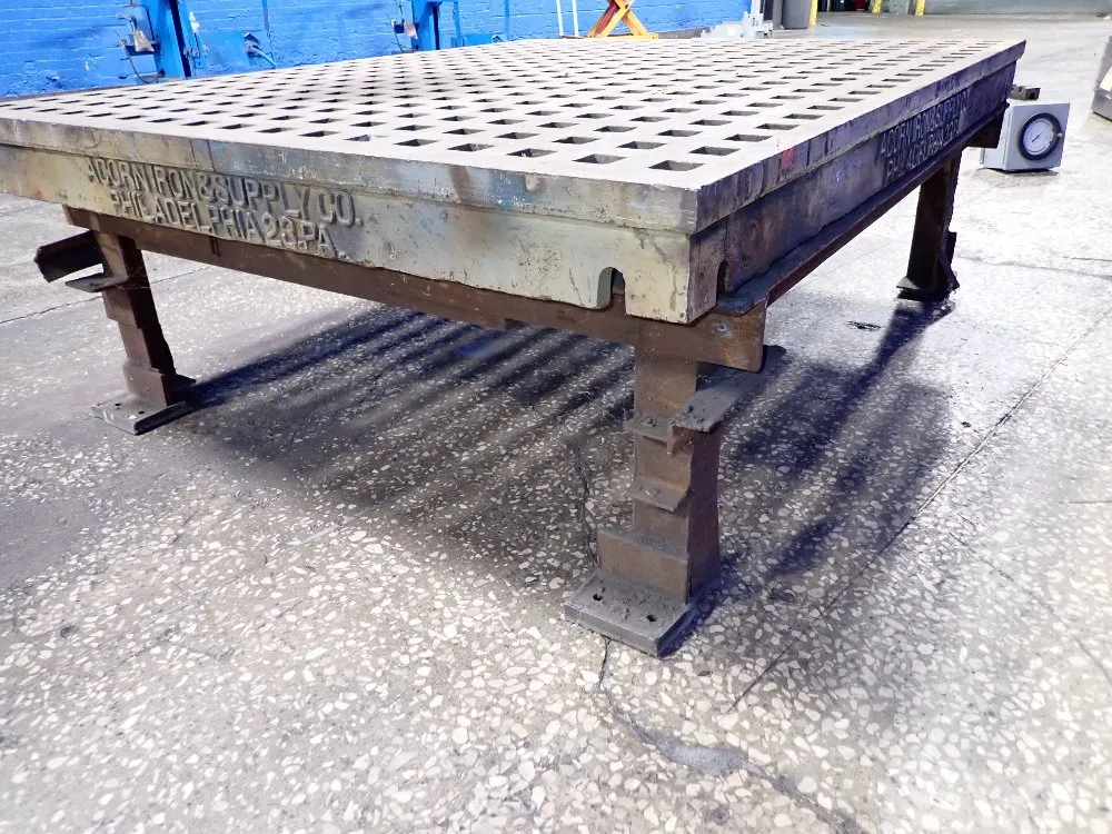 Acorn Acorn Welding Table