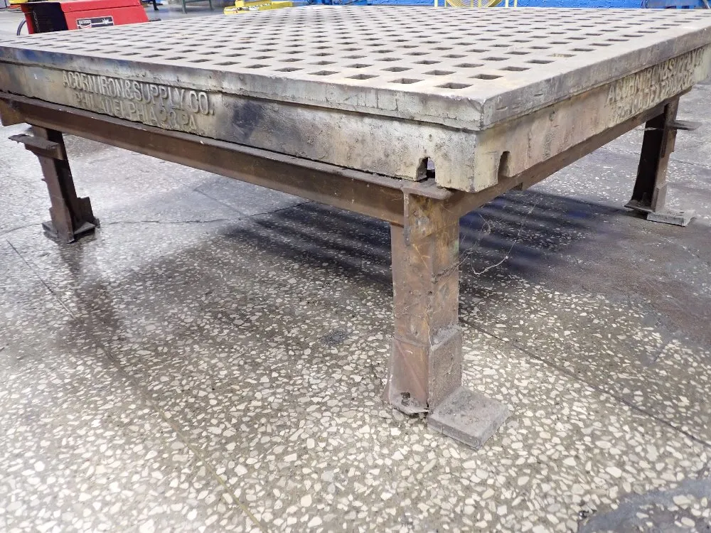 Acorn Acorn Welding Table