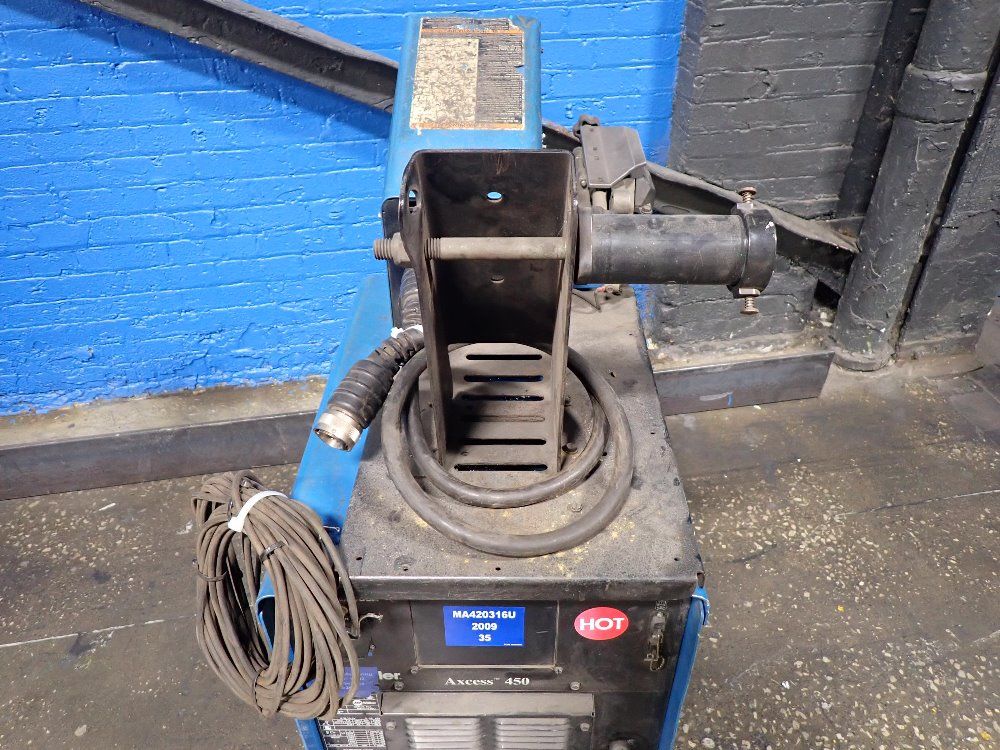 Miller Miller Axcess 450 Welder