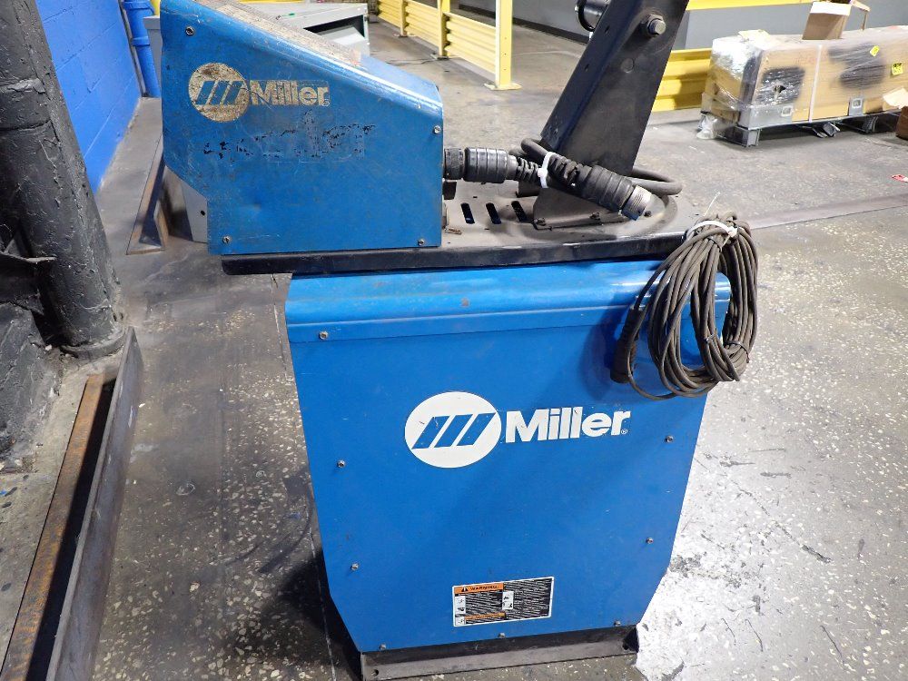 Miller Miller Axcess 450 Welder