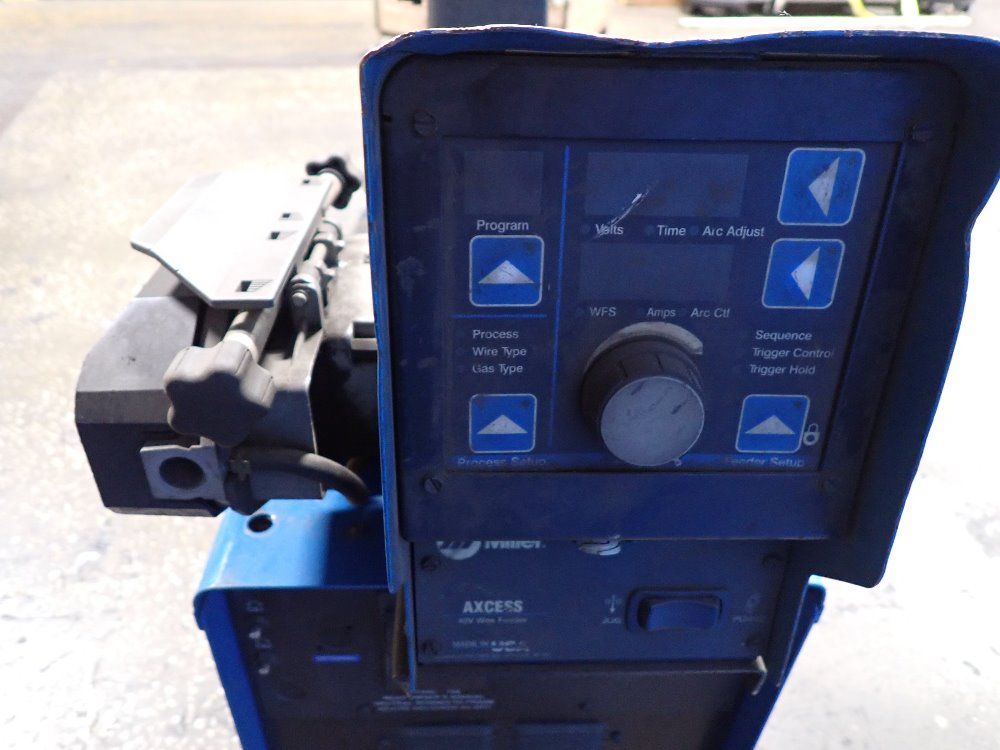 Miller Miller Axcess 450 Welder