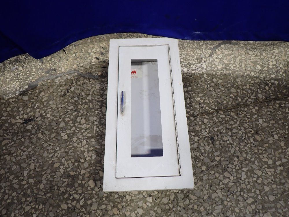 Modern Metal Product Fire Extinguisher Cabinet