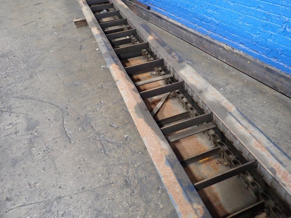  Chip Conveyor