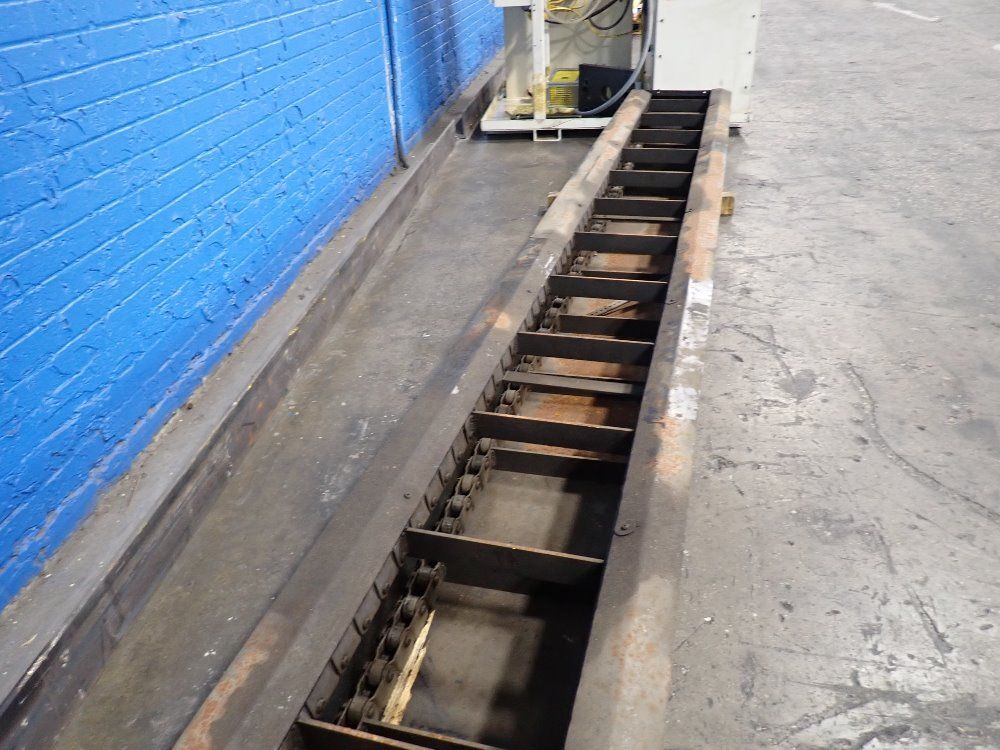 Chip Conveyor