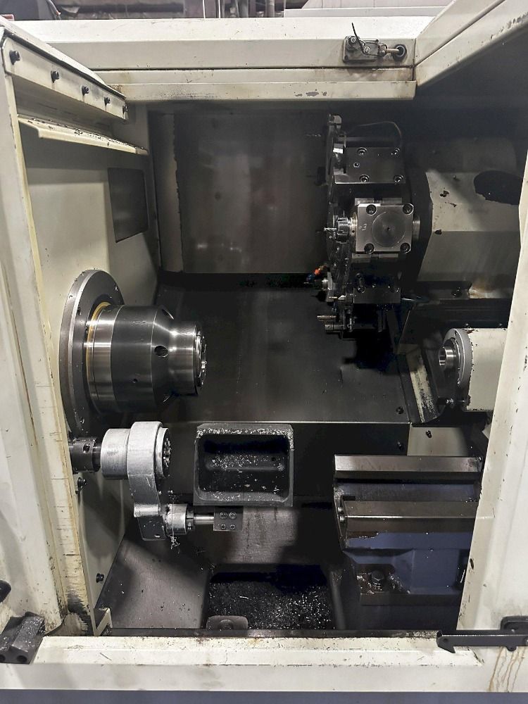 Hwacheon Hi-tech Cnc Lathe - 200cl