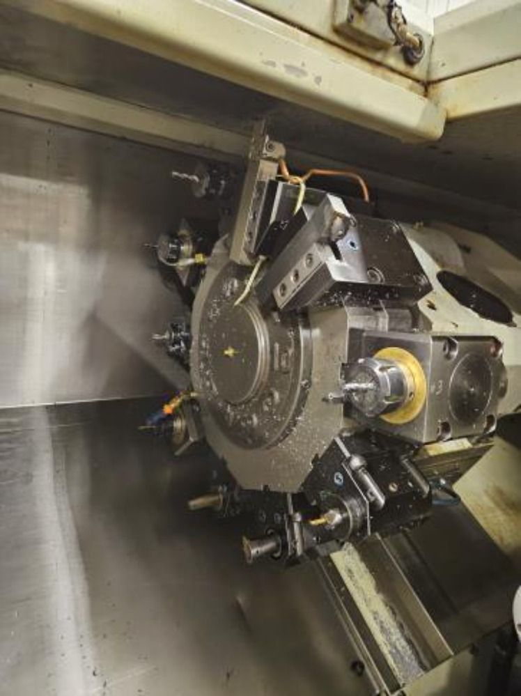 Hwacheon Hi-tech Cnc Lathe - 200cl