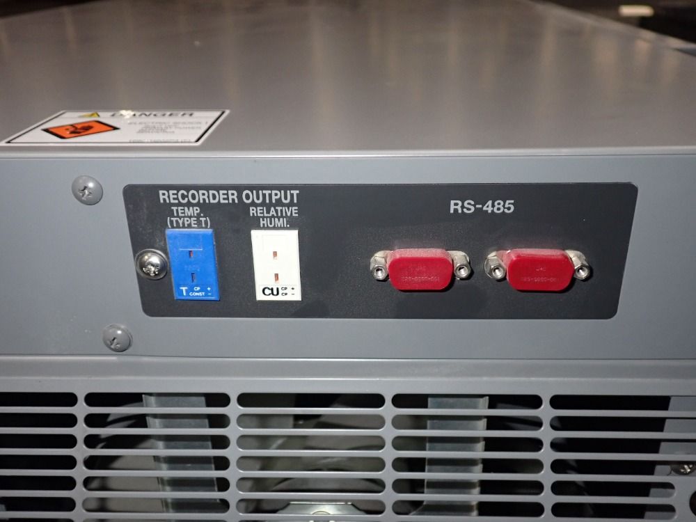 Espec Corp Bench Top Type Temperature  Humidity Chamber