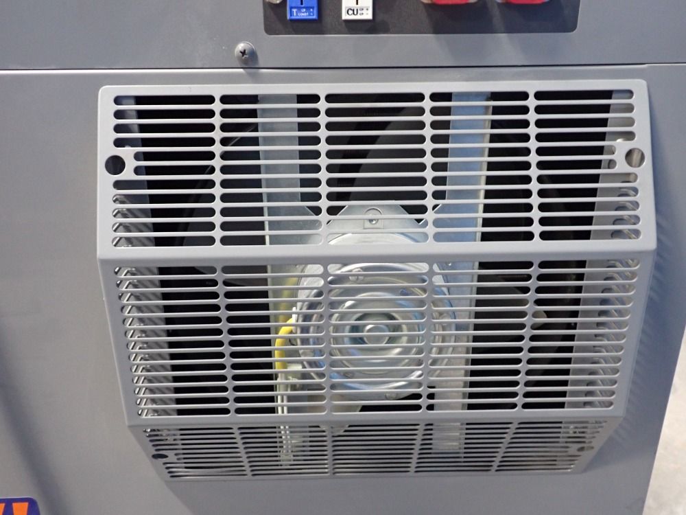 Espec Corp Bench Top Type Temperature  Humidity Chamber