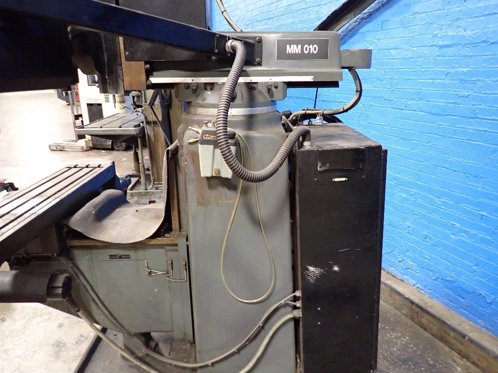 Seiki Vertical Mill