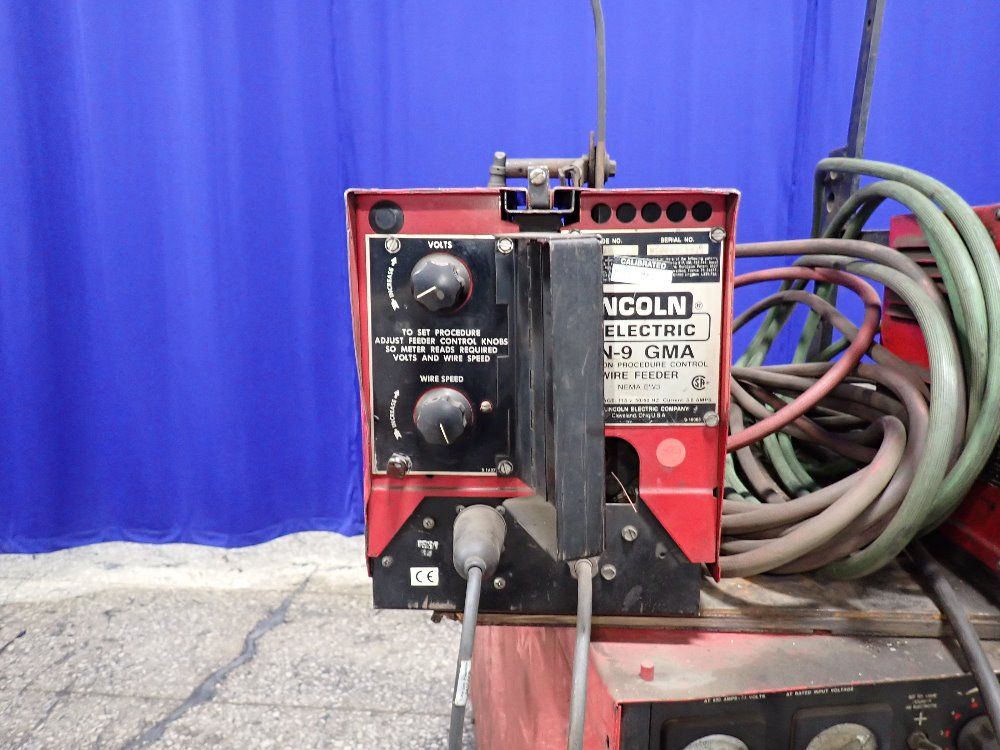 Lincoln Electric 600 Amps Welder - Dc-600