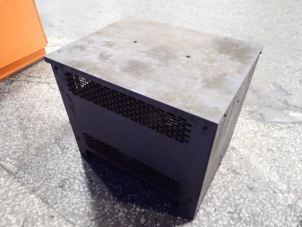 Yuasa 117 Amps Battery Charger - Tgn-12-775