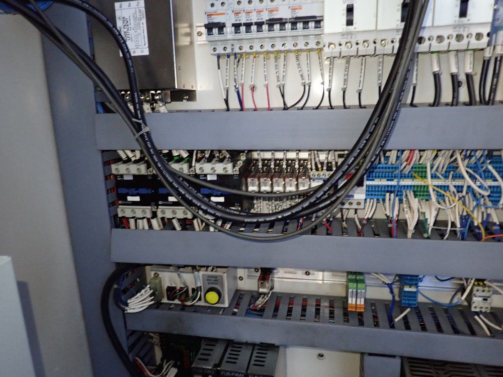 Okuma Okuma Crown V 4018 Cnc Vmc