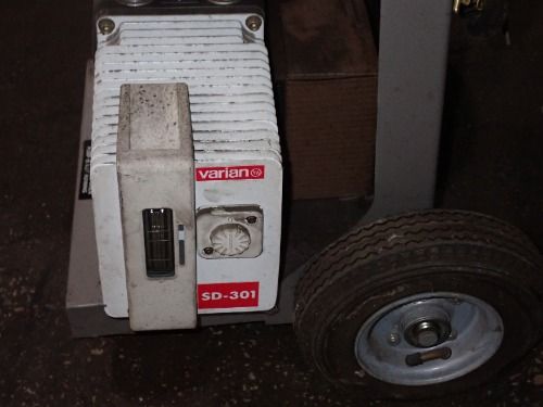 Varian Varian 979 Helium Leak Detector