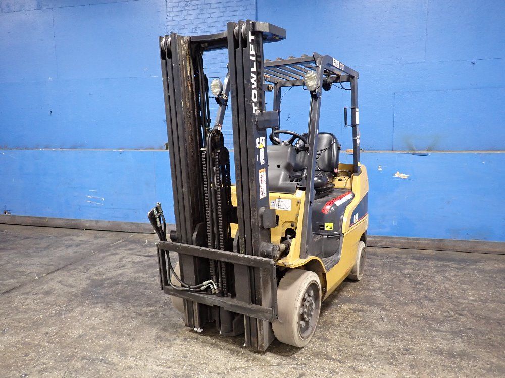 Caterpillar Caterpillar C5000 Propane Forklift