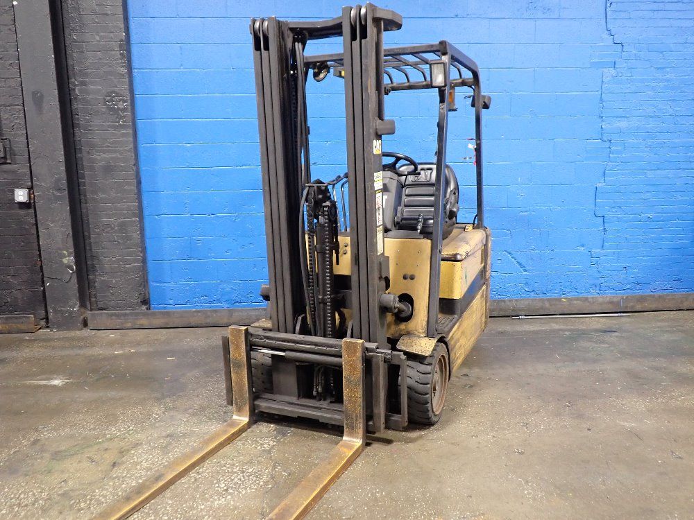 Caterpillar Caterpillar Ep20kt Electric Forklift