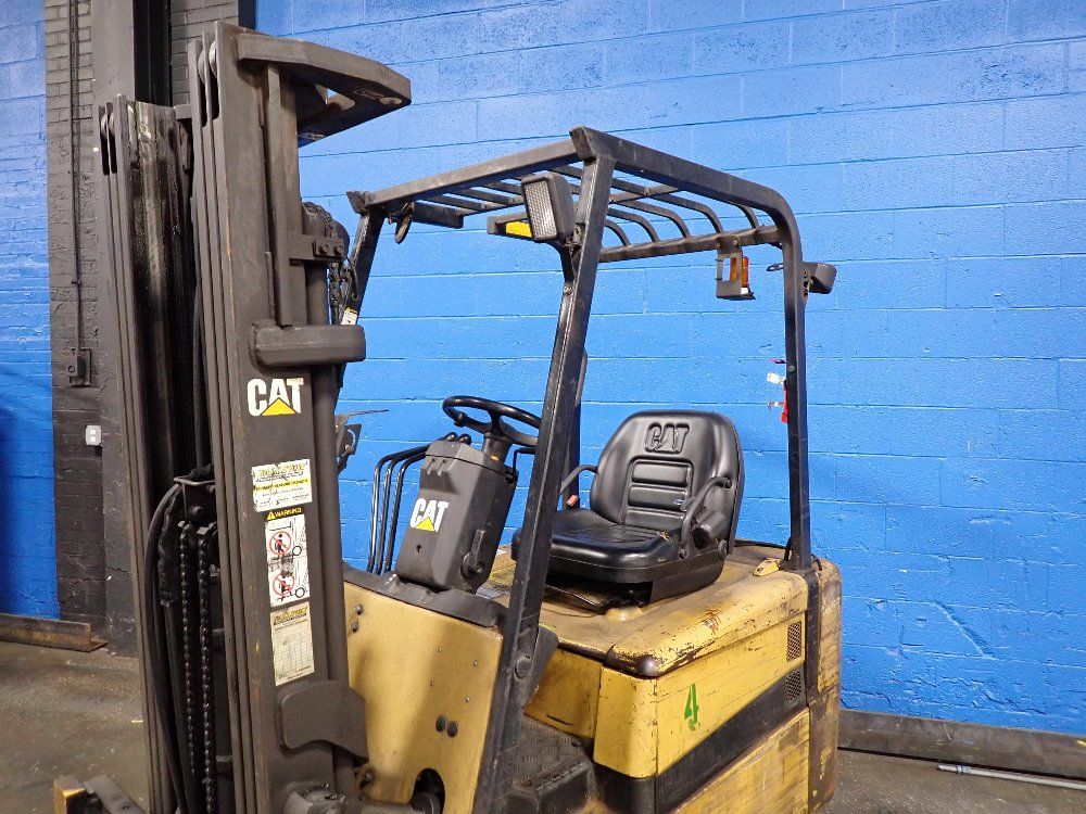 Caterpillar Caterpillar Ep20kt Electric Forklift