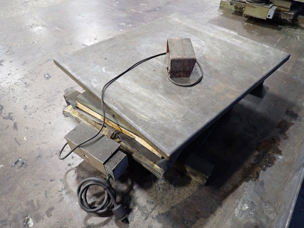American Lift 4000 Lbs Lift Table