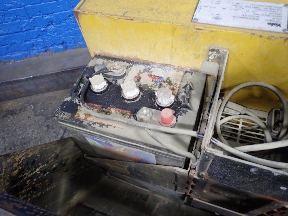 Yale Electric Pallet Jack