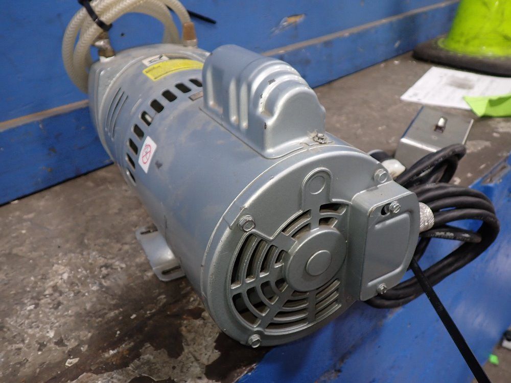 Gast 3/4 Hp Vacuum Pump - 1023-101q-g608x