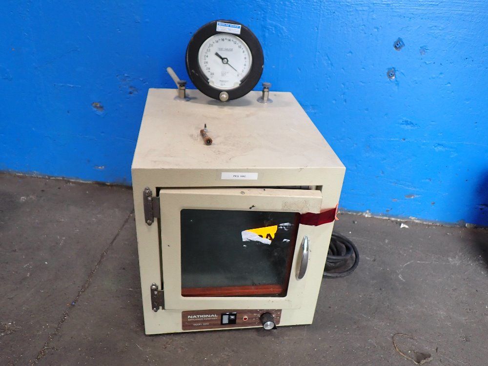 National Appliance Co Vacuum Oven - 5831