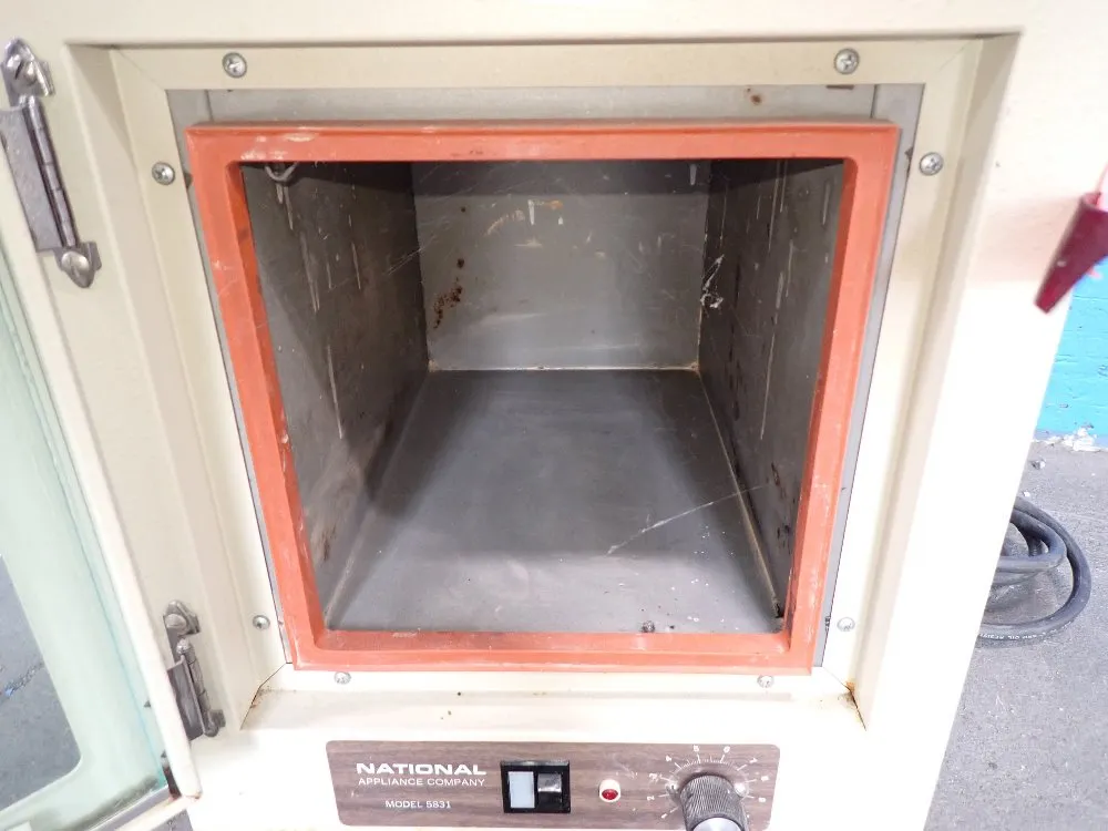National Appliance Co Vacuum Oven - 5831