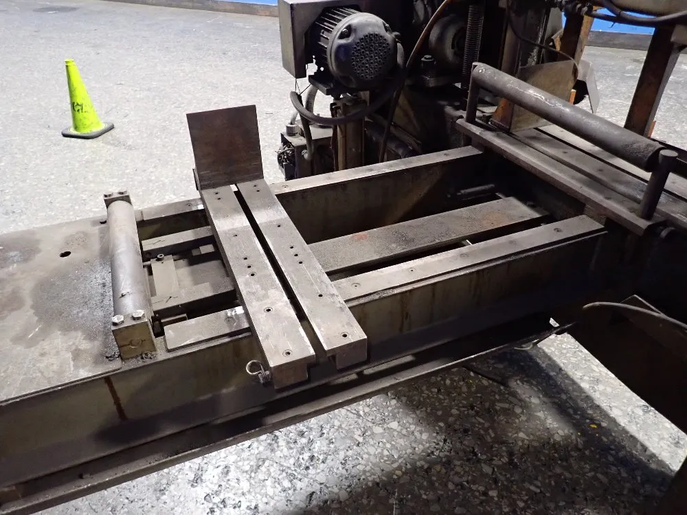 Hem Horizontal Band Saw
