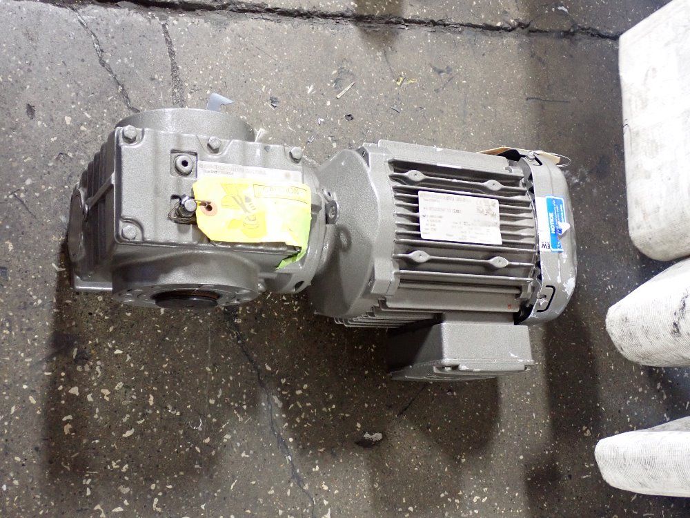 Sew-eurodrive 2hp Gear Motor - Dre90l