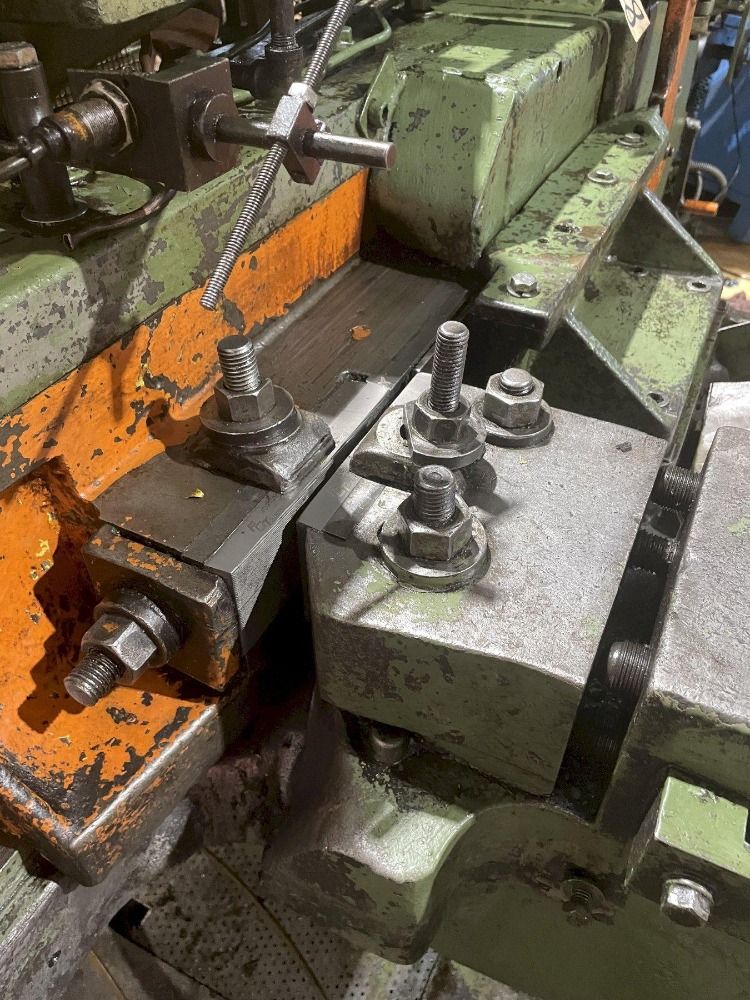 Waterbury 3/8" Thread Roller - #20