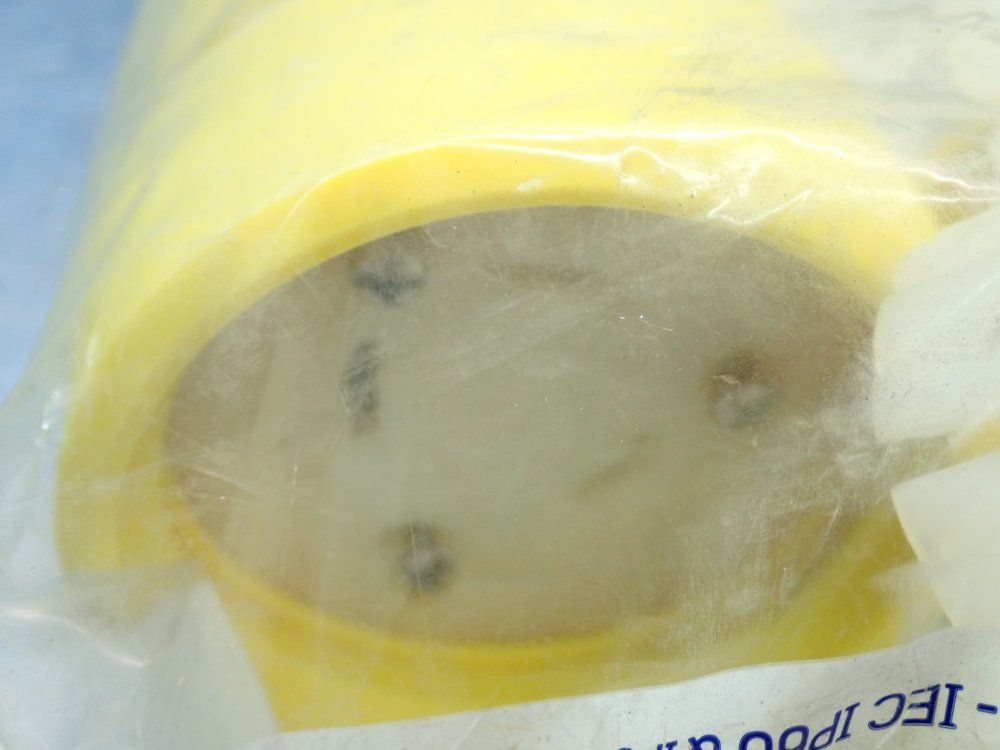 Leviton Turnlok Connector Ip67 L630r - 162-29w48