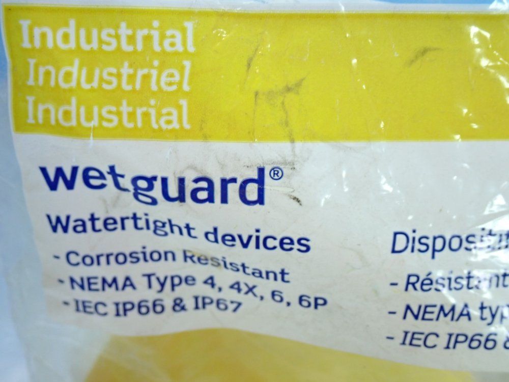 Leviton Turnlok Connector Ip67 L630r - 162-29w48