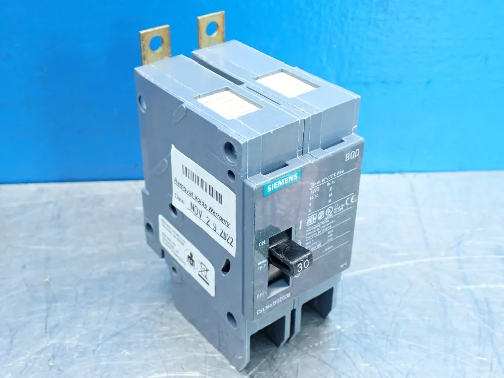 Siemens Molded Case Circuit Breaker - Bqd230