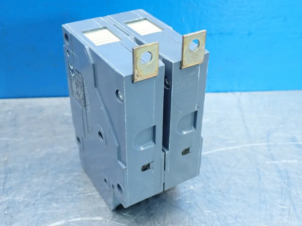 Siemens Molded Case Circuit Breaker - Bqd230