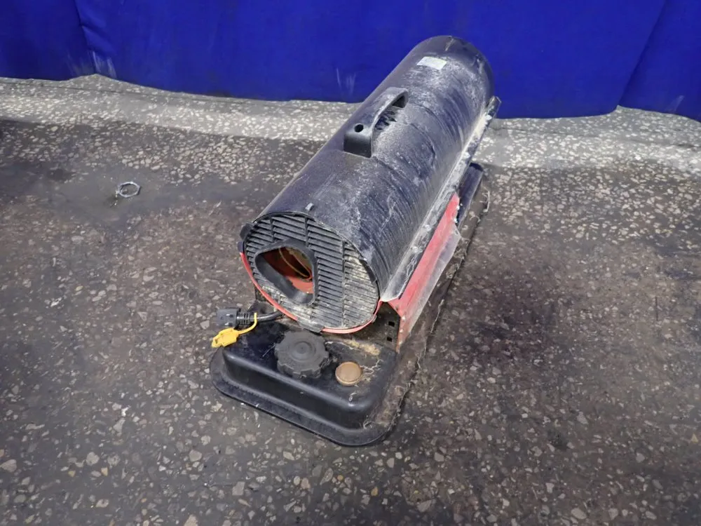 FORCED AIR HEATER