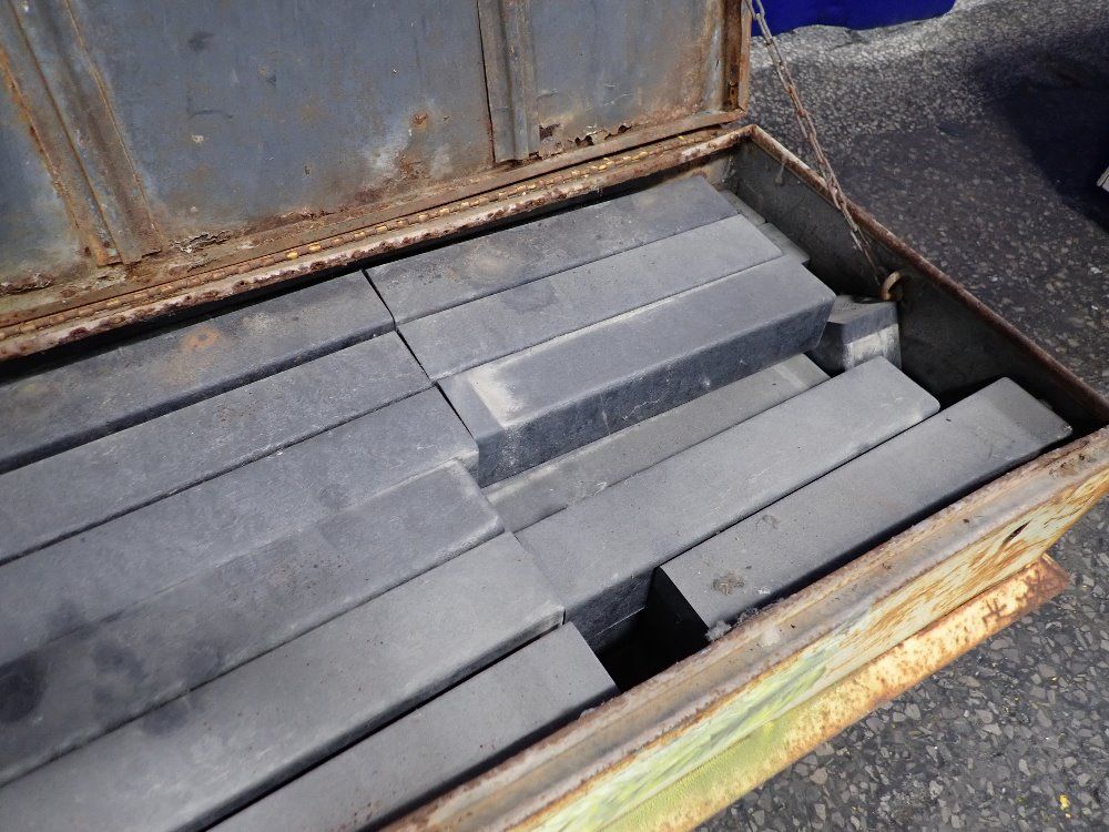 59 1/2" X 23" X 23" Jobbox W/wooden Blocks