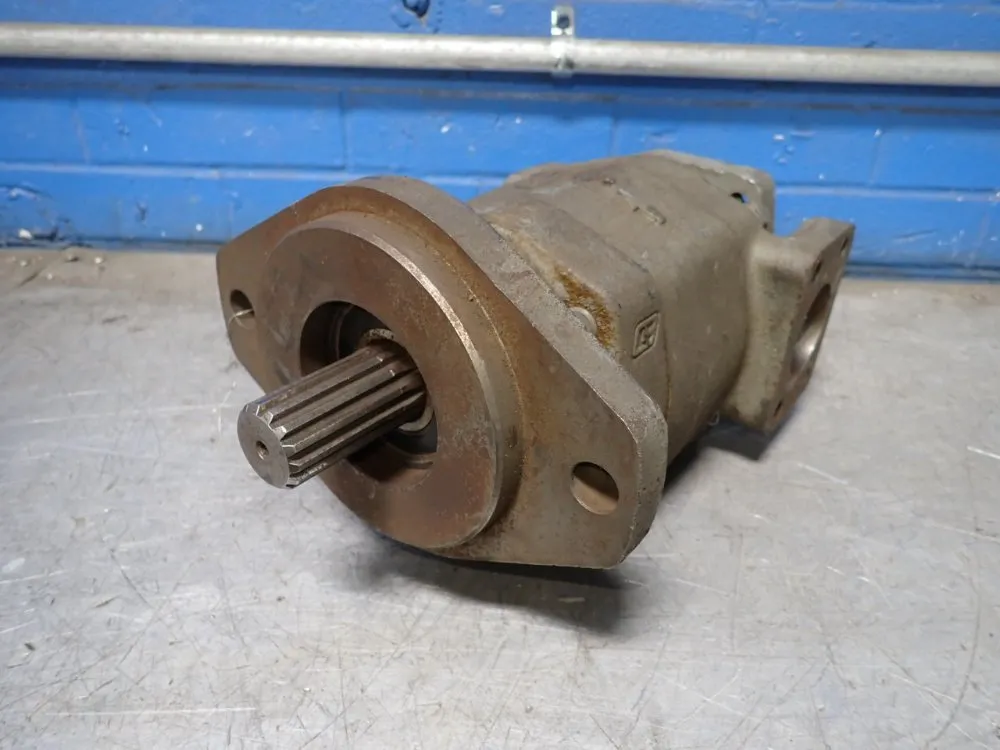 Hollis Hydraulic Supply Inc Hydraulic Pump - M6247