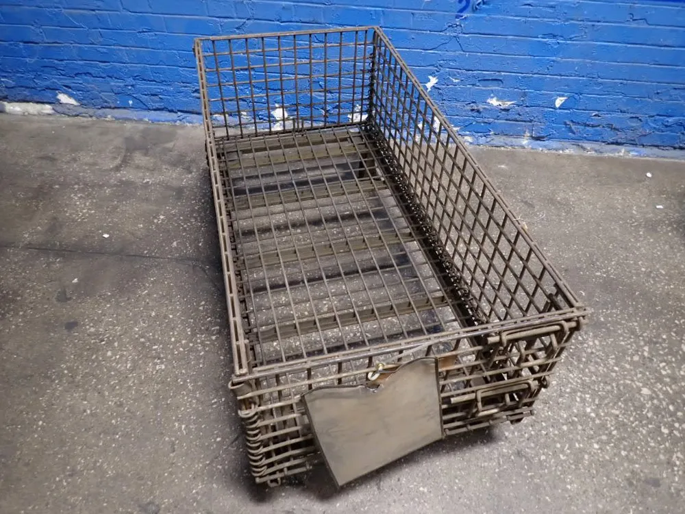 WIRE BASKET