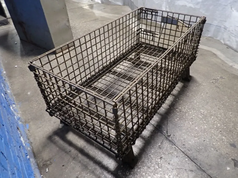 46"x22"x14" Wire Basket