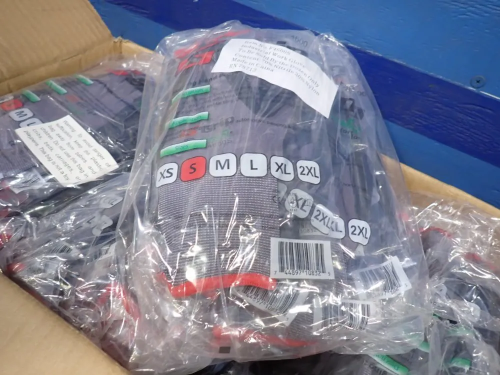 Small Gloves - F4600s