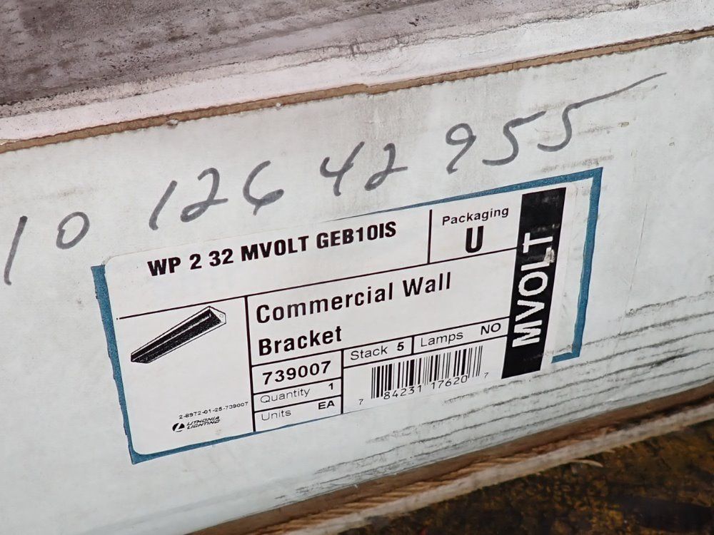 Lithonia Lighting 48"x7" Fluorescent Wall Brackets - Wp232