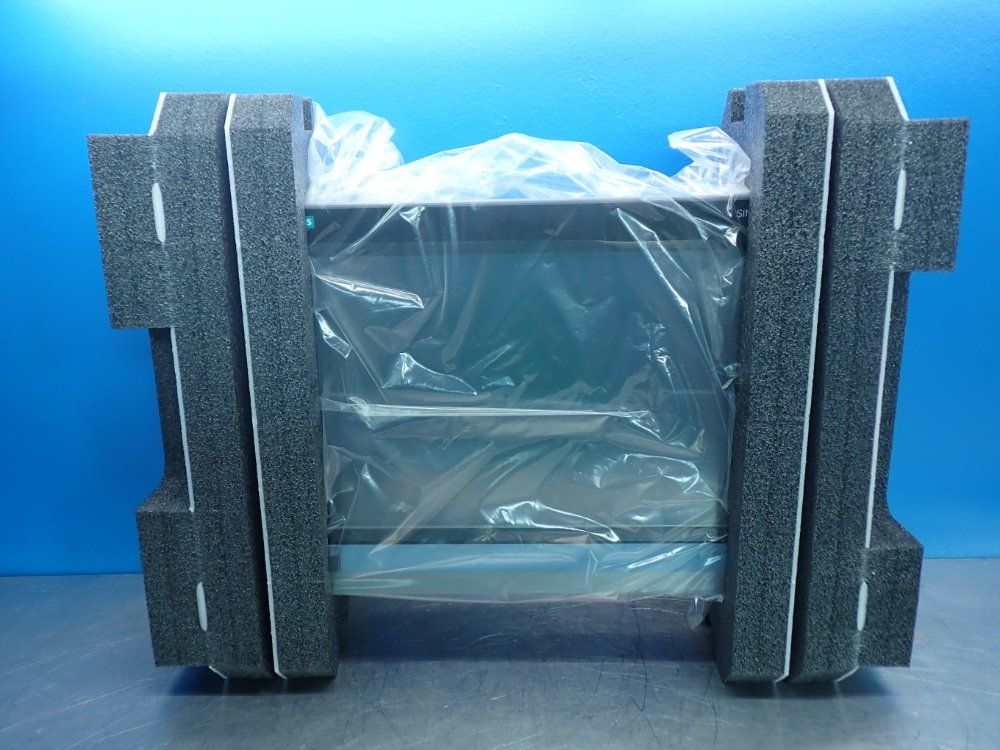 Siemens 15" Simatic Industrial Panel Pc - 6av72415db440fa1