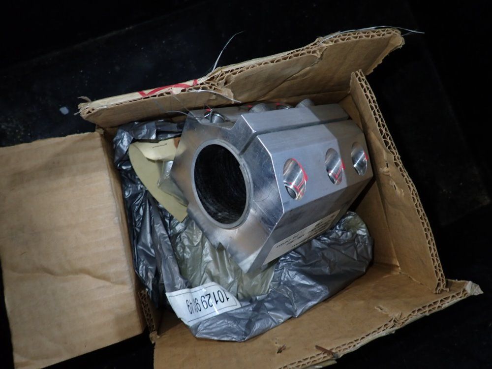  Metal Housing