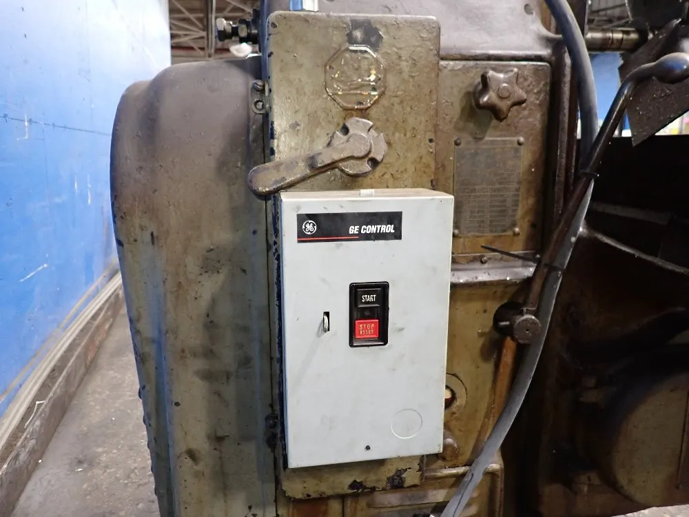 Cincinnati 9" X 41" Horizontal Mill